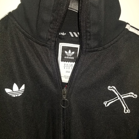 ADIDAS TRACK JACKET SIZE MEDIUM - Picture 3 of 3